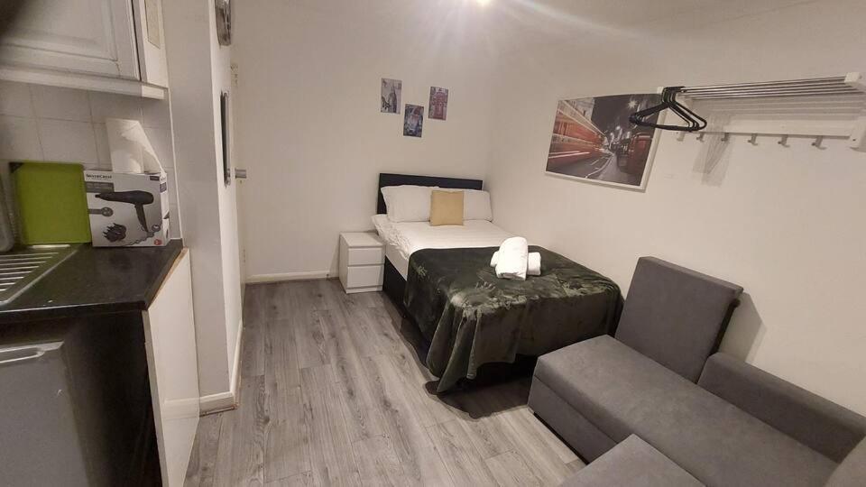 St Pancras Private Rooms Лондон Экстерьер фото